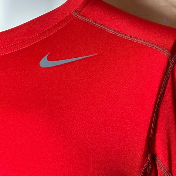 Nike Pro Combat Men's Fitted Long Sleeve Workout Shirt - Size: Small - Red - Picture 5 of 11